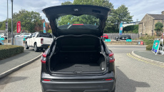 Nissan Qashqai 1.3 DiG-T Acenta Premium 5dr Petrol Hatchback